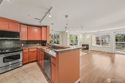 2901 NE Blakely Street #128, Seattle, WA 98105 - Photo 8