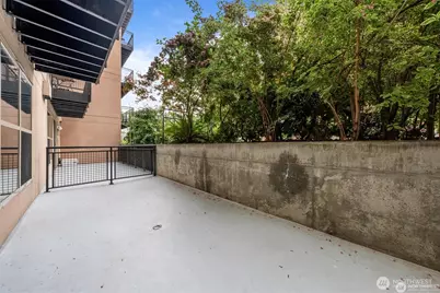 1323 Boren Avenue #206, Seattle, WA 98101 - Photo 12