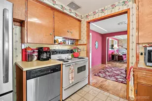 502 E 32nd St, Tacoma, WA 98404 - Photo 14