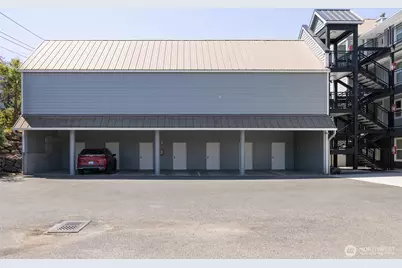 705 N State Street #102, Bellingham, WA 98225 - Photo 38