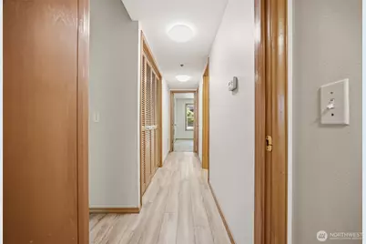 705 N State Street #102, Bellingham, WA 98225 - Photo 30