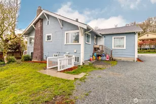 10033 Des Moines Memorial Dr S, Seattle, WA 98168 - Photo 2