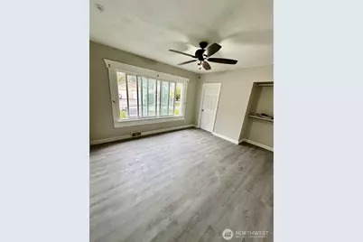 10033 Des Moines Memorial Drive S, Seattle, WA 98168 - Photo 14
