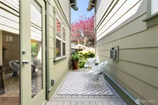 6318 5th Ave NE, Seattle, WA 98115 - Photo 18