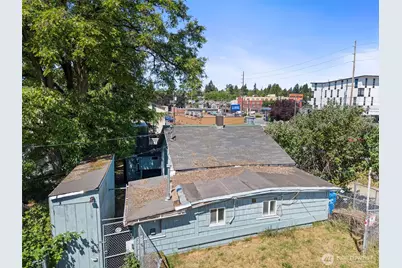 10346 Midvale Avenue N, Seattle, WA 98133 - Photo 24