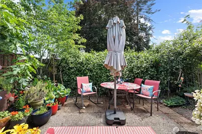 3300 Kauffman Avenue #14, Vancouver, WA 98660 - Photo 2