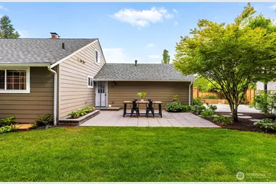 7441 NE 145th St, Kirkland, WA 98034 - Photo 22