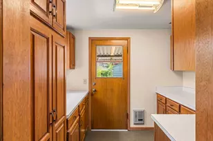 19 N Garfield Ave, Wenatchee, WA 98801 - Photo 16