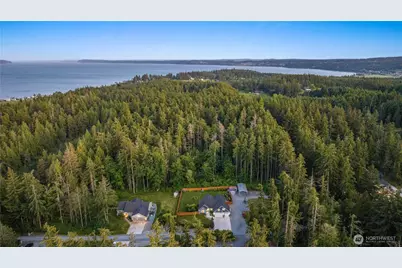 520 Konnerup Court, Camano Island, WA 98282 - Photo 2