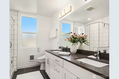 5562 15th Avenue S, Seattle, WA 98108 - Photo 6