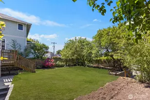 2415 Queen Anne Ave N, Seattle, WA 98109 - Photo 30