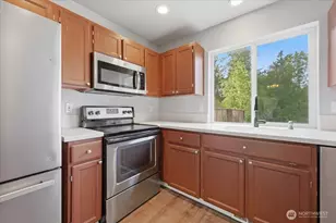 1425 186th St Ct E, Spanaway, WA 98387 - Photo 12