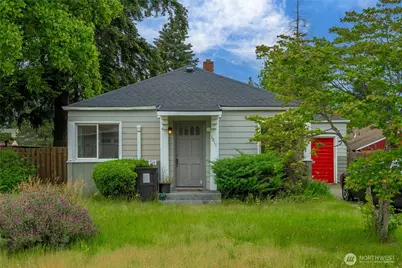1011 117th Street S, Tacoma, WA 98444 - Photo 1