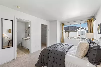11899 NE 163rd Place, Bothell, WA 98011 - Photo 16