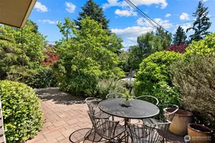 1916 E McGraw St, Seattle, WA 98112 - Photo 32