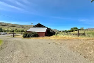 1879 Old Hwy 97, Malott, WA 98829 - Photo 34