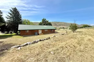 1879 Old Hwy 97, Malott, WA 98829 - Photo 32