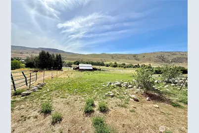 1879 Old Hwy 97, Malott, WA 98829 - Photo 36