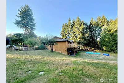 32115 71st Avenue Ct E, Eatonville, WA 98328 - Photo 16