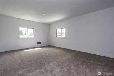 408 F Street, Cosmopolis, WA 98537 - Photo 12
