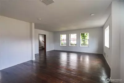 408 F Street, Cosmopolis, WA 98537 - Photo 4