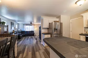 2588 Kristine Ct, Centralia, WA 98531 - Photo 8