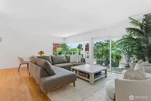 2500 Canterbury Ln E, Seattle, WA 98112 - Photo 6