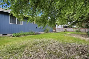 1908 Hawthorne Ct, Woodland, WA 98674 - Photo 32