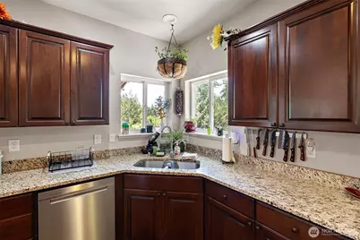 10810 130th Street NW, Gig Harbor, WA 98329 - Photo 6