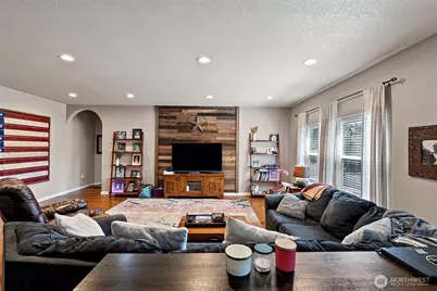 10810 130th Street NW, Gig Harbor, WA 98329 - Photo 8