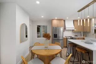 9553 Evanston Ave N, Seattle, WA 98103 - Photo 8