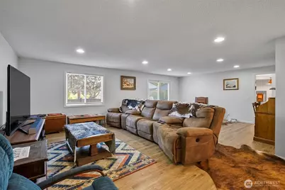 14799 Avon Allen Road, Mount Vernon, WA 98273 - Photo 10