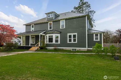 307 Maple Street, Hamilton, WA 98255 - Photo 2