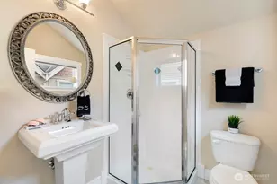 1137 26th Ave, Seattle, WA 98122 - Photo 24