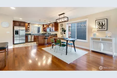 1137 26th Avenue, Seattle, WA 98122 - Photo 10