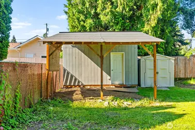 20414 20th Place W, Lynnwood, WA 98036 - Photo 30