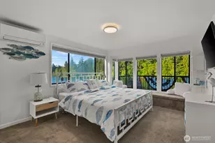 1024 Mountain View Blvd S, Spanaway, WA 98387 - Photo 16