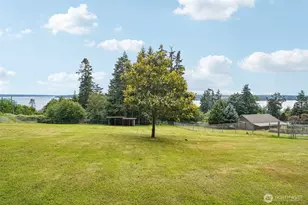 4181 Eagle Ridge Dr, Camano Island, WA 98282 - Photo 34