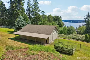 4181 Eagle Ridge Dr, Camano Island, WA 98282 - Photo 30