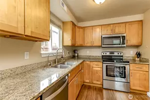 3109 L St NE, Auburn, WA 98002 - Photo 10