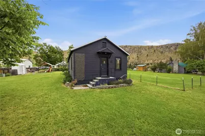 28 Main Street, Methow, WA 98834 - Photo 22