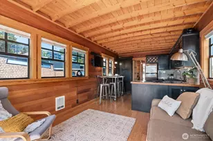 1900 Westlake Ave N, Seattle, WA 98109 - Photo 16