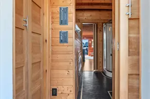 1900 Westlake Ave N, Seattle, WA 98109 - Photo 28