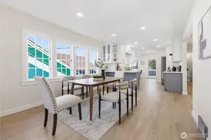 331 NE 53rd St, Seattle, WA 98105 - Photo 10