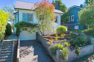 331 NE 53rd St, Seattle, WA 98105 - Photo 2
