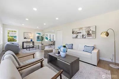 331 NE 53rd Street, Seattle, WA 98105 - Photo 6