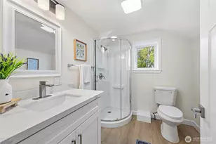 331 NE 53rd St, Seattle, WA 98105 - Photo 24