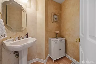12811 SE 302nd Street, Auburn, WA 98092 - Photo 10