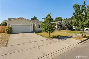 305 Nelsen St NE, Orting, WA 98360 - Photo 1