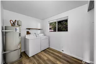 9020 13th St NE, Lake Stevens, WA 98258 - Photo 32